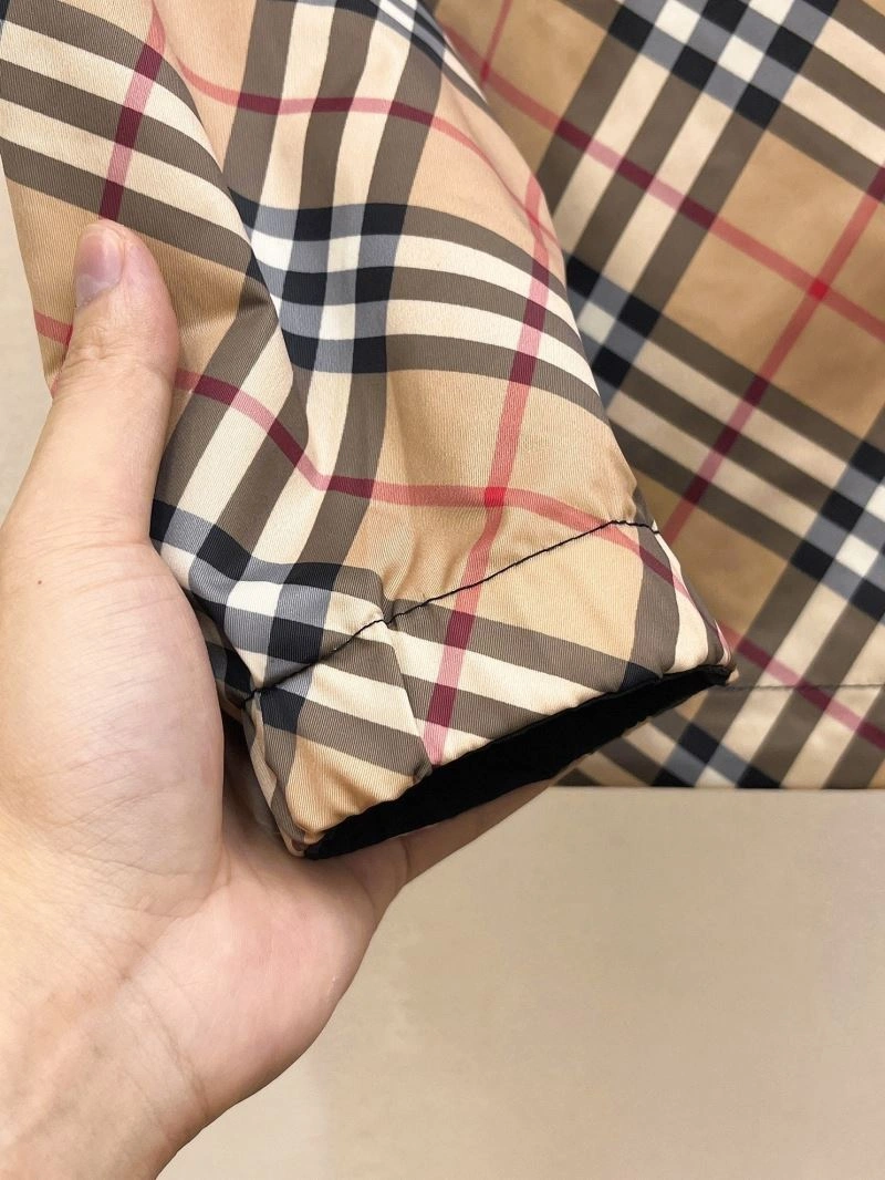 Burberry Outwear Sporty 102199