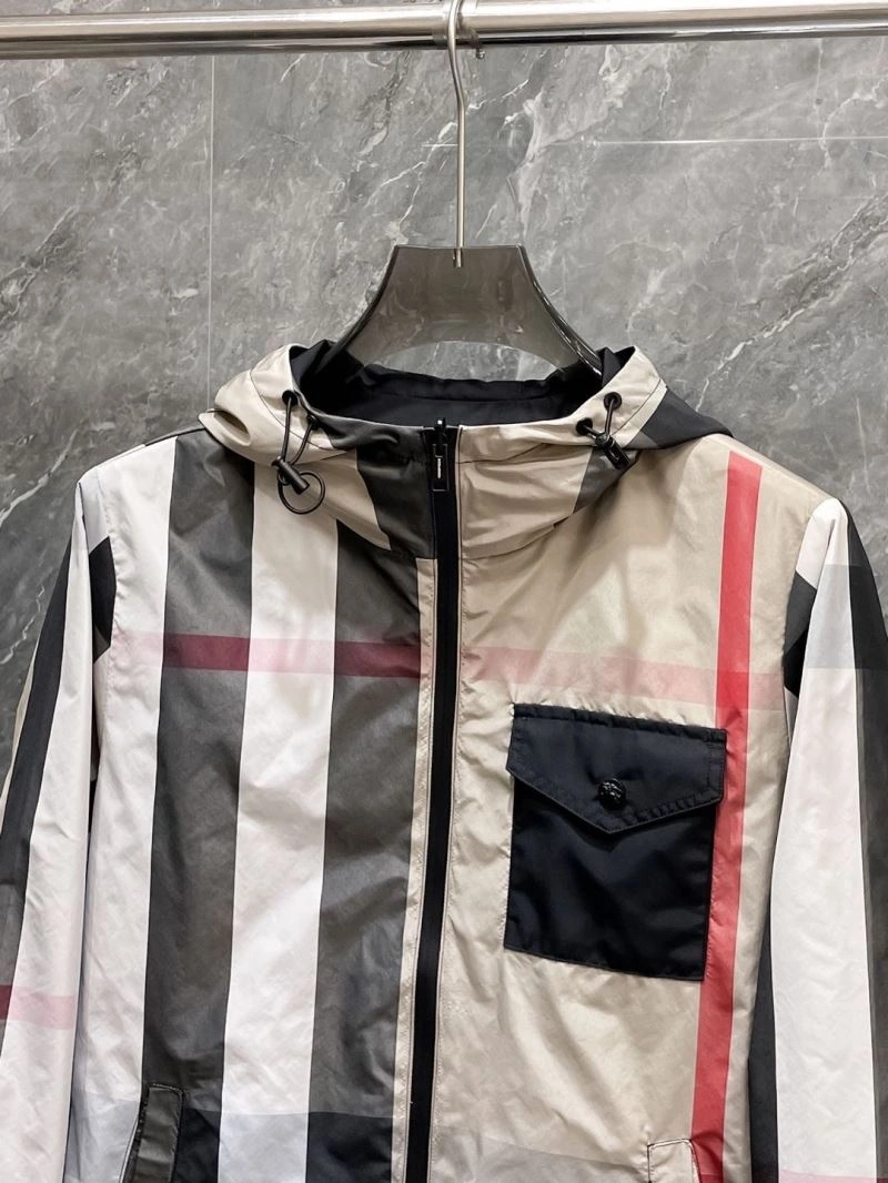 EyeCatching Burberry Outwear 102230