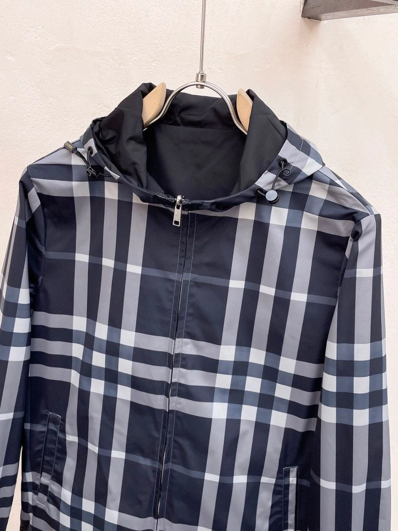 FlexibleFit Burberry Outwear 102255