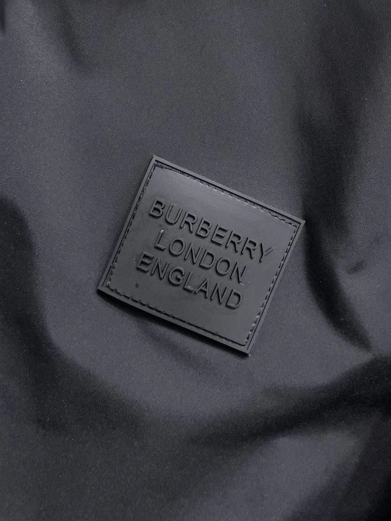 Burberry Outwear Snug 102196