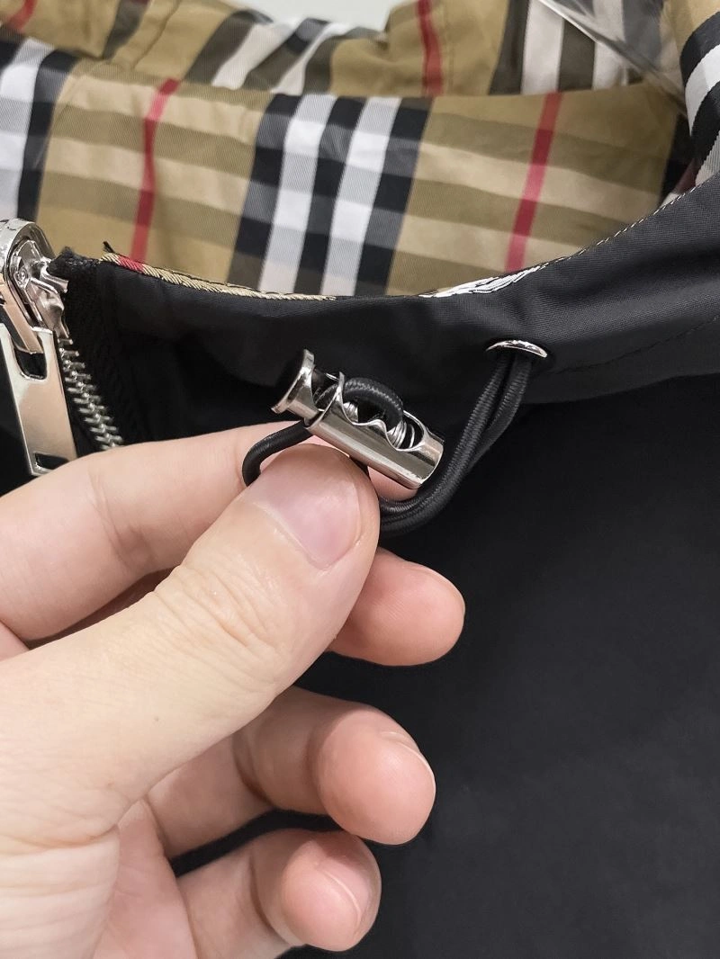 Burberry Outwear Snug 102196