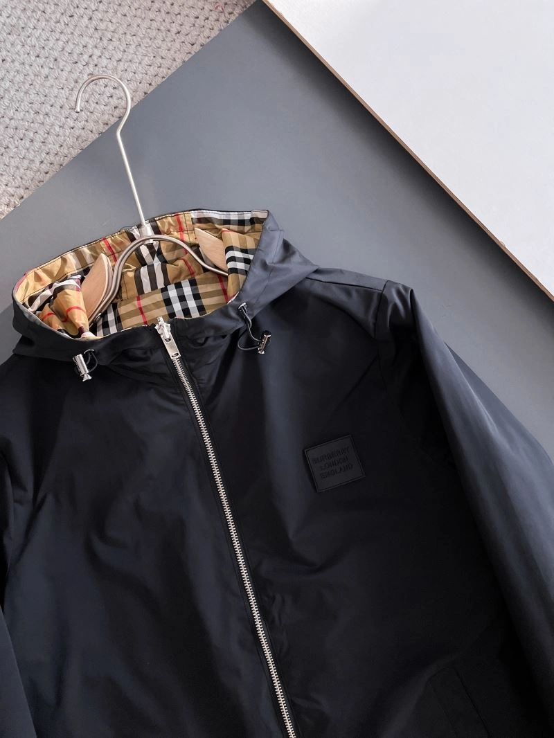 Burberry Outwear Lightweight 102189