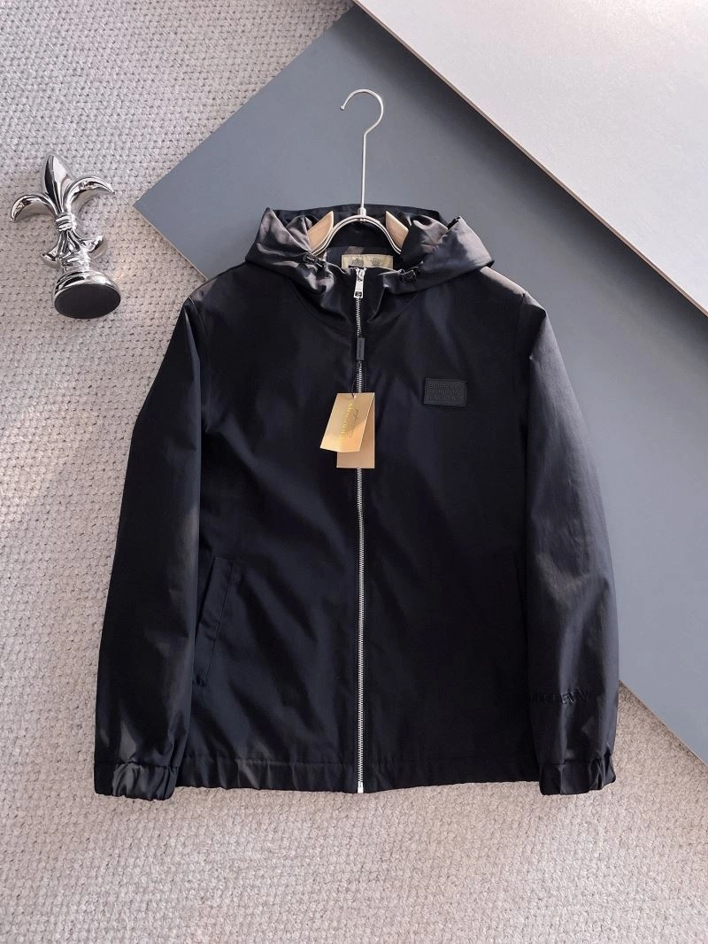 Burberry Outwear Trendsetting 102178