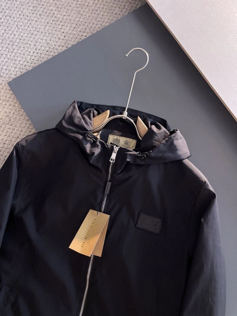Burberry Outwear Trendsetting 102178