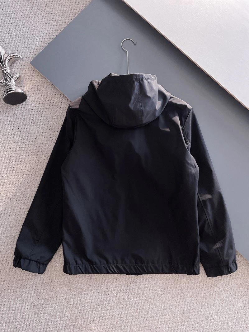 Burberry Outwear Trendsetting 102178