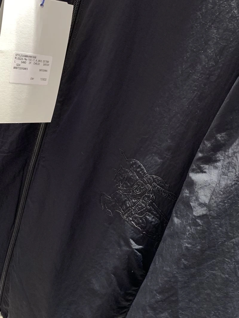 SmoothTexture Burberry Outwear 102184