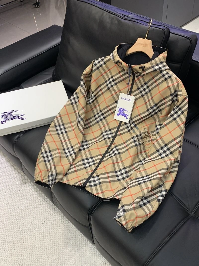 FlexibleFit Burberry Outwear 102183