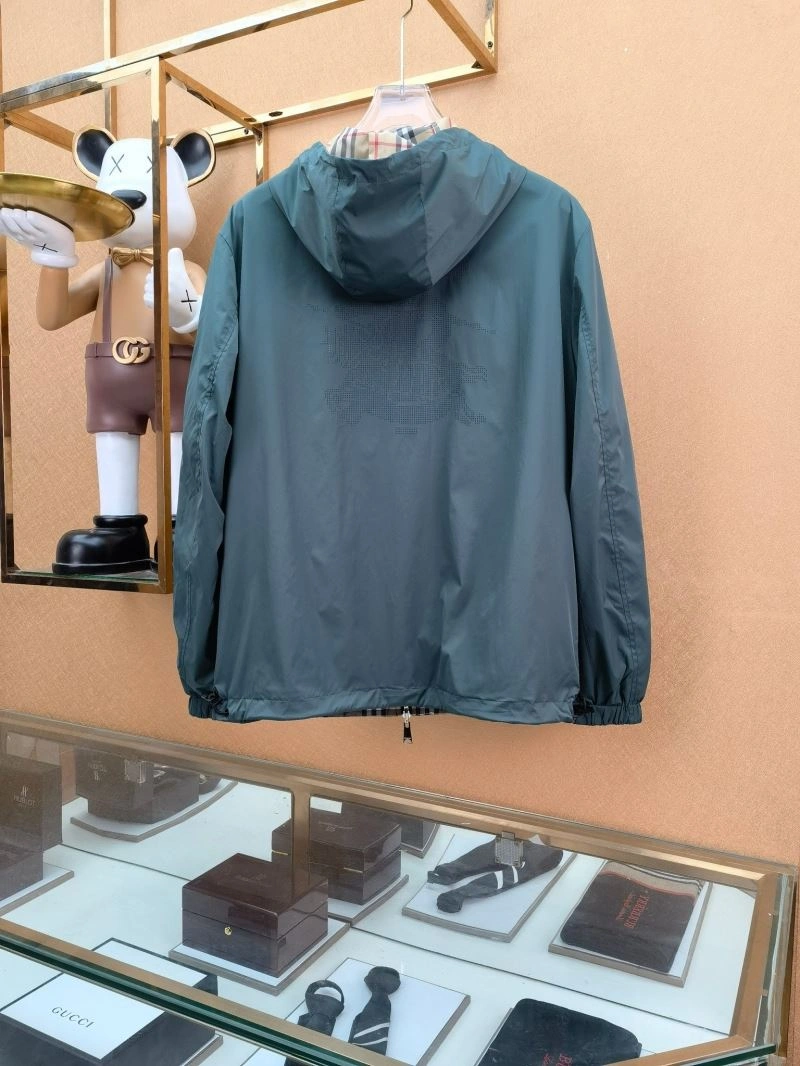 Burberry Outwear UrbanChic 102171