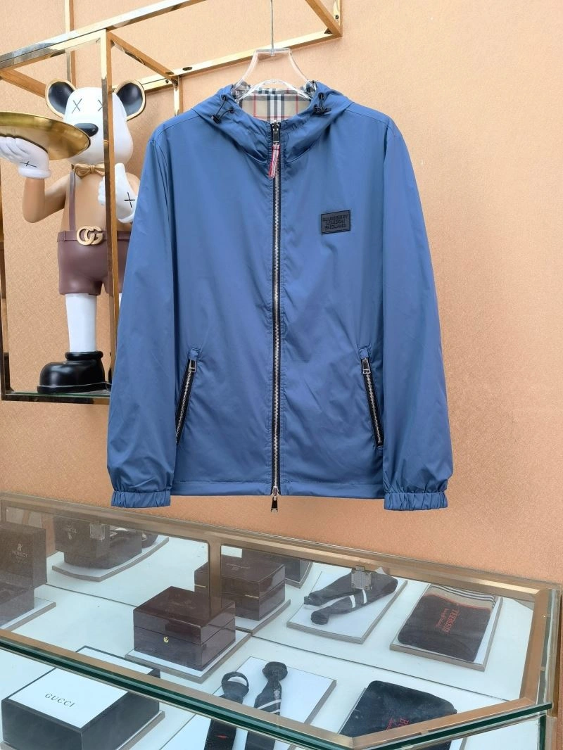 TechFriendly Burberry Outwear 102205