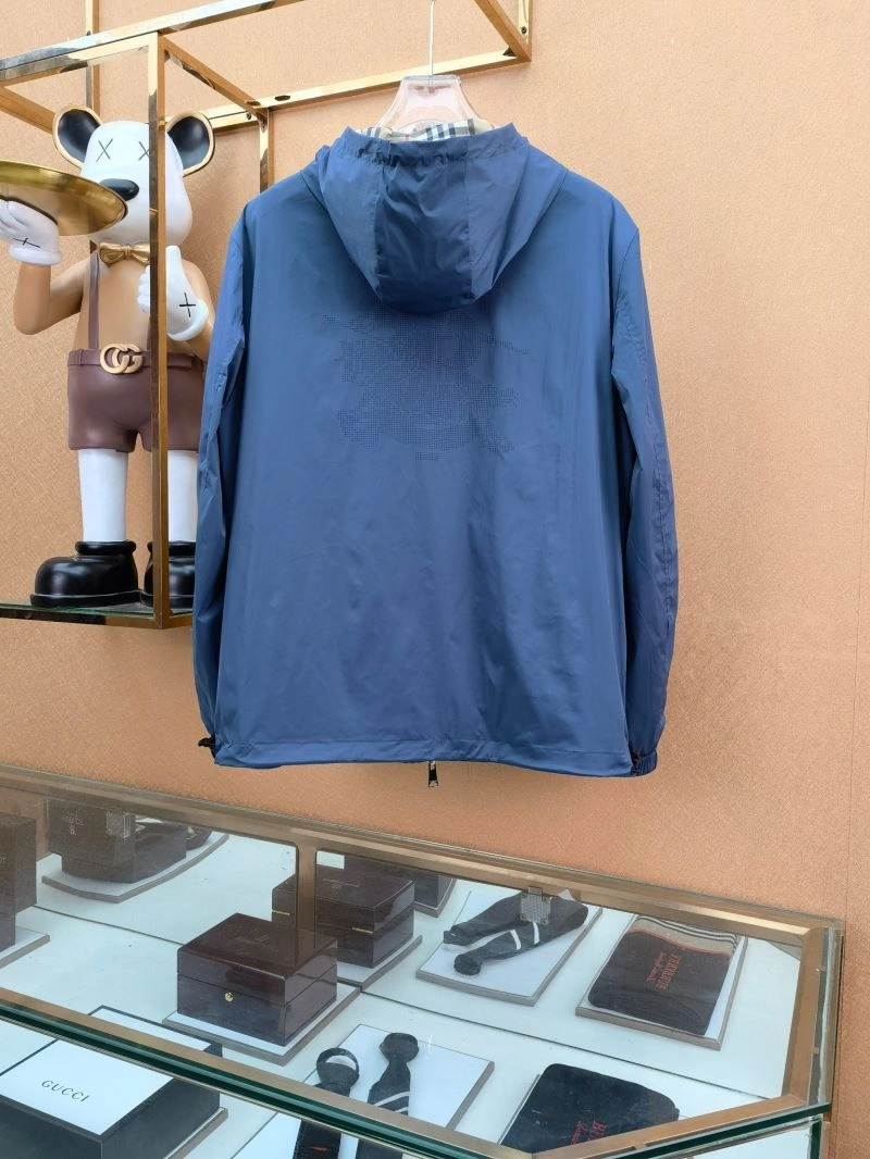 TechFriendly Burberry Outwear 102205