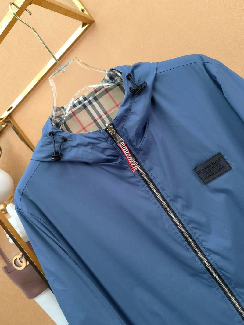 TechFriendly Burberry Outwear 102205
