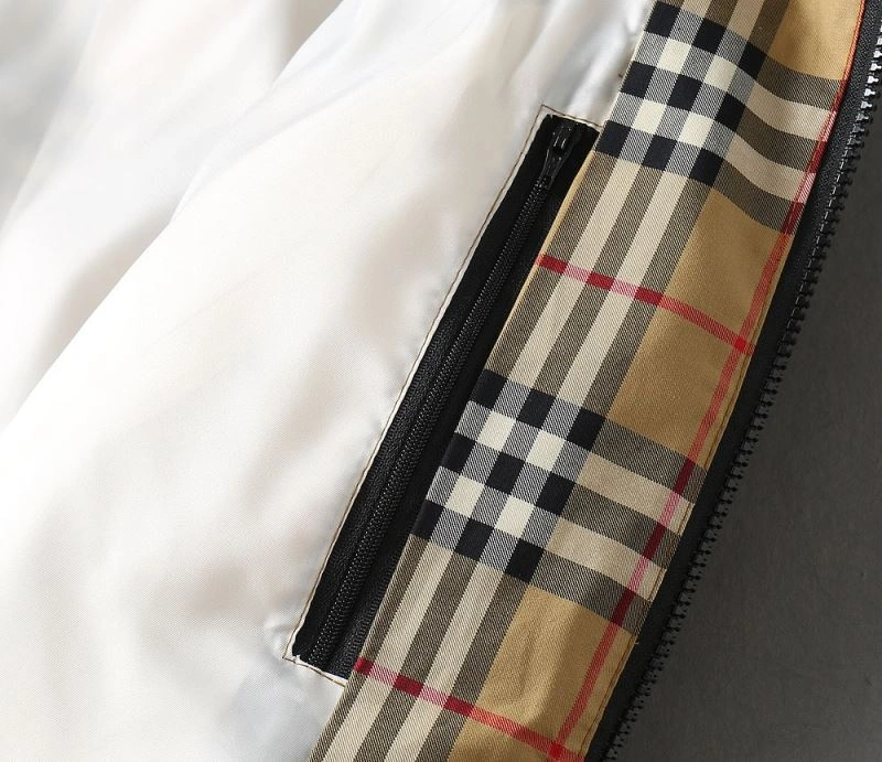 Attractive Burberry Outwear 102168