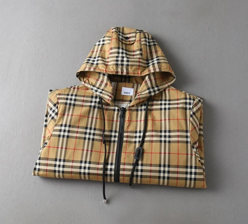 Attractive Burberry Outwear 102168