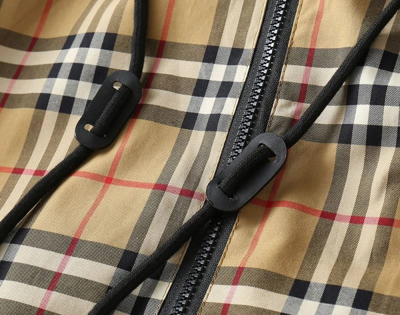 Attractive Burberry Outwear 102168