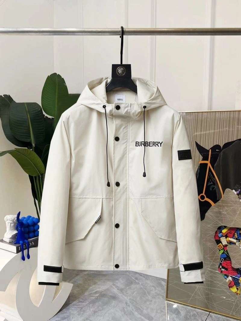 Modern Burberry Outwear 102163