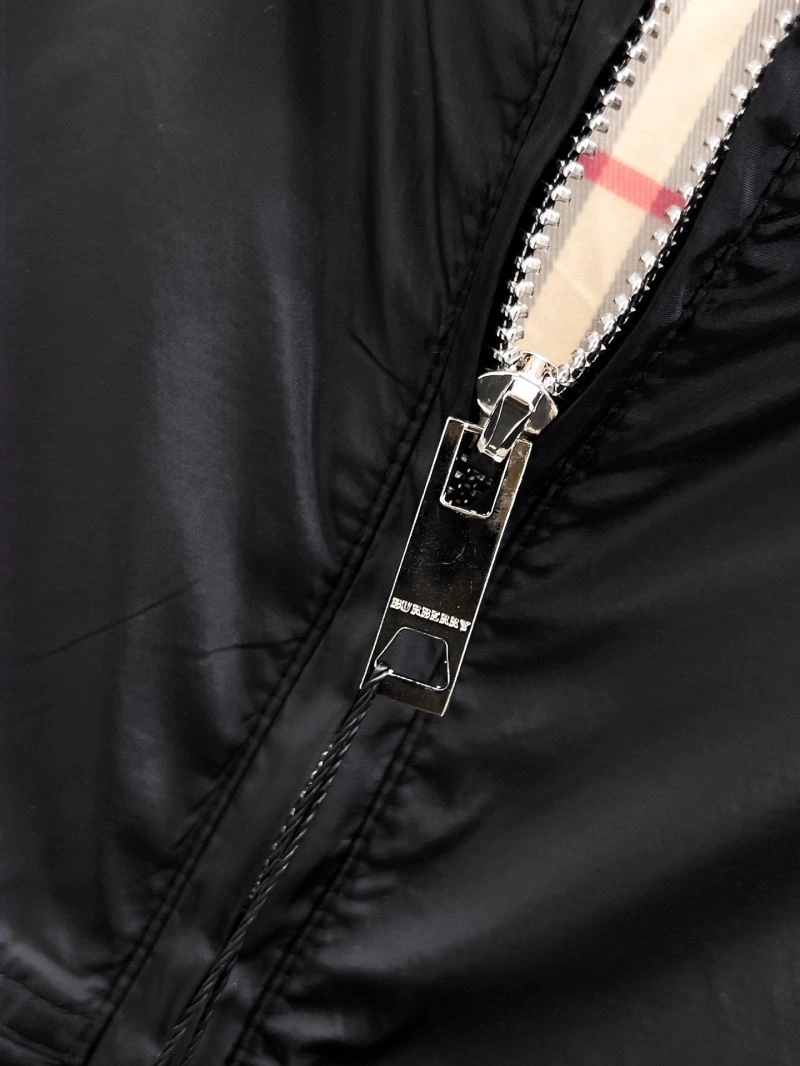 Burberry Outwear SunProtective 102165