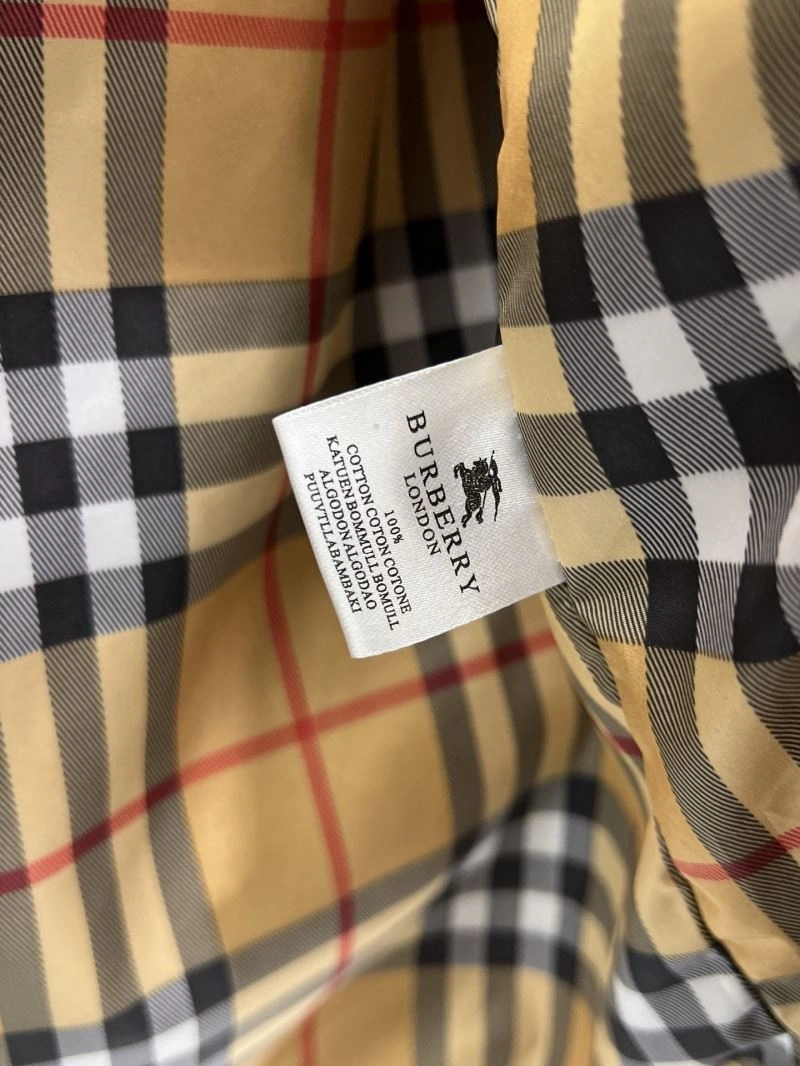 Burberry Outwear HighPerformance 102156