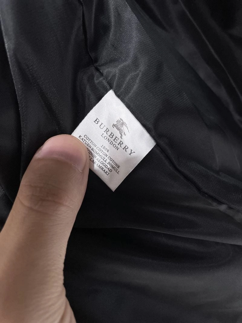 Burberry Outwear OdorResistant 102161