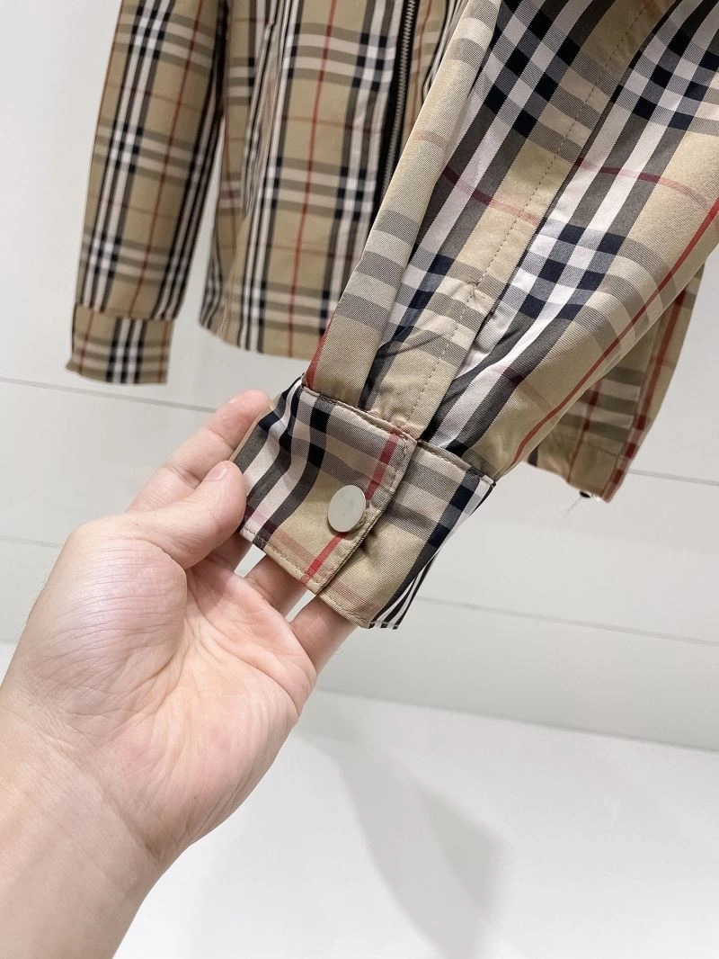 Burberry Outwear AllSeason 102155