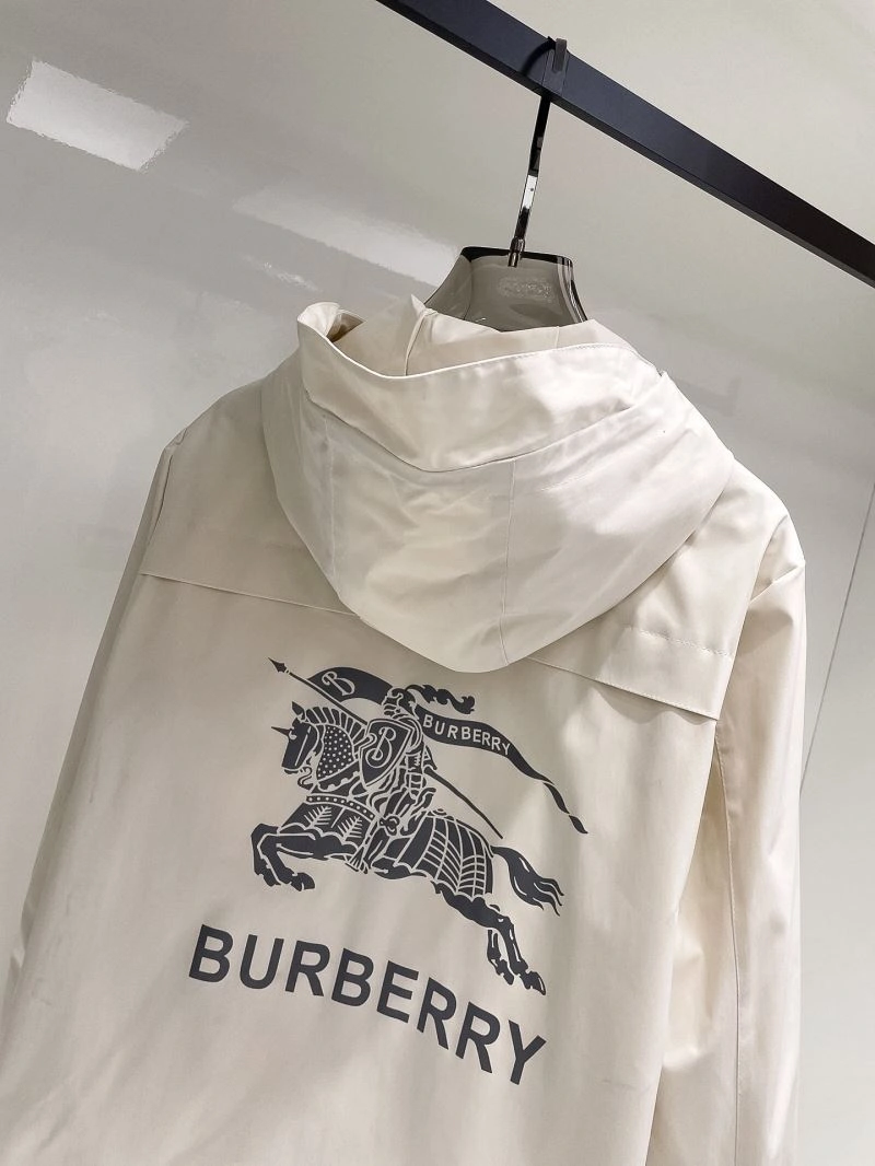 Burberry Outwear Premium 102160