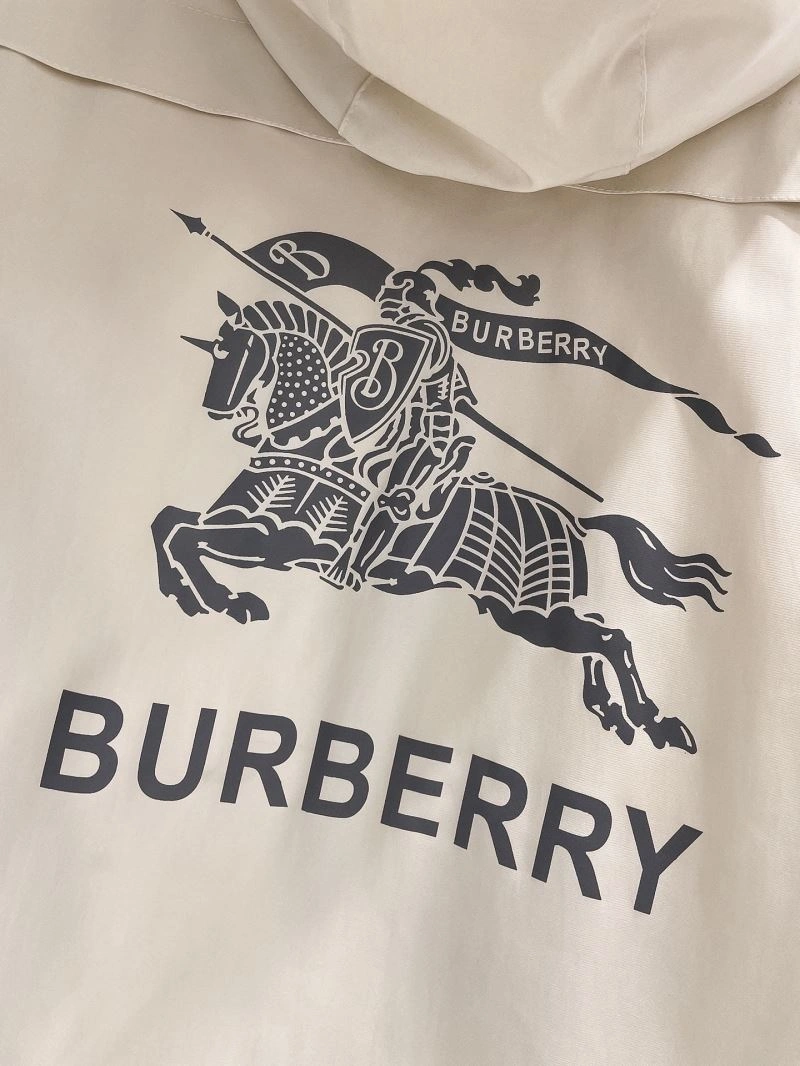 Burberry Outwear Premium 102160
