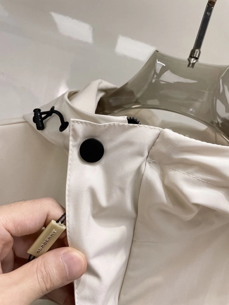 Burberry Outwear Premium 102160