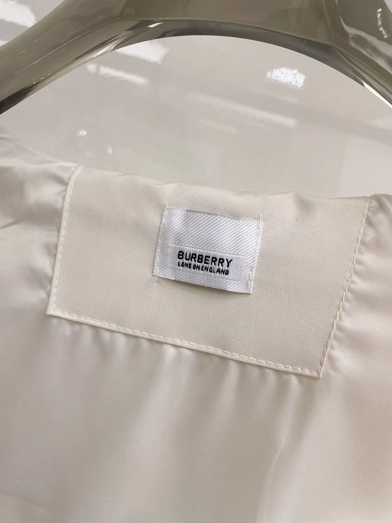 Burberry Outwear Premium 102160