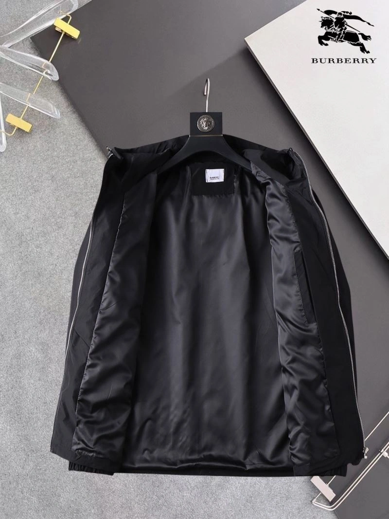 Burberry Outwear WaterResistant 102191