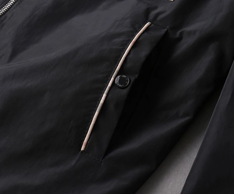 Burberry Outwear WaterResistant 102191