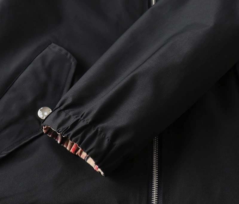 Burberry Outwear TechFriendly 102149