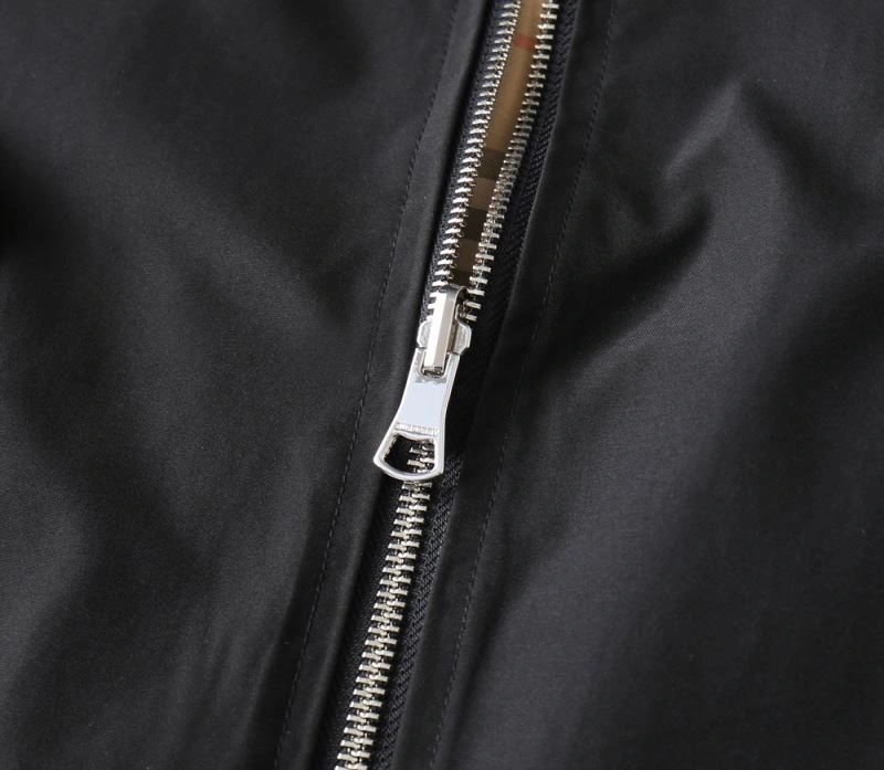 Burberry Outwear TechFriendly 102149