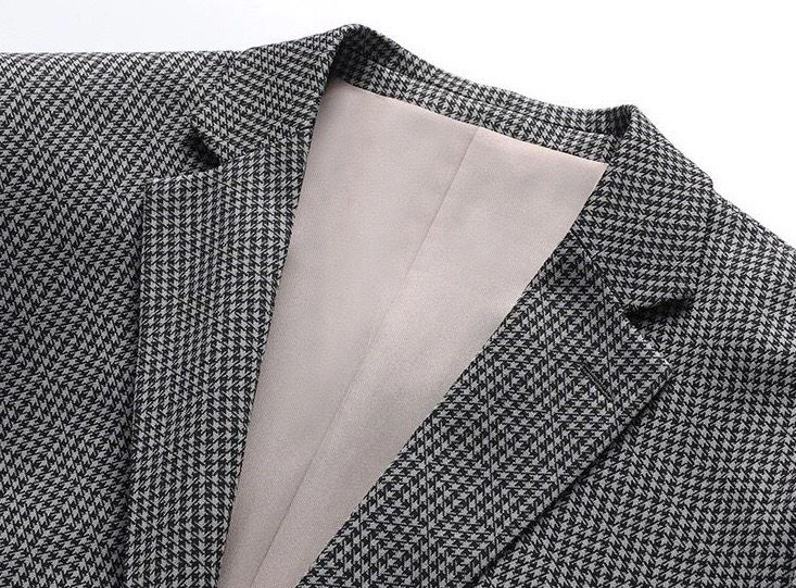 FashionForward Burberry Outwear 102144