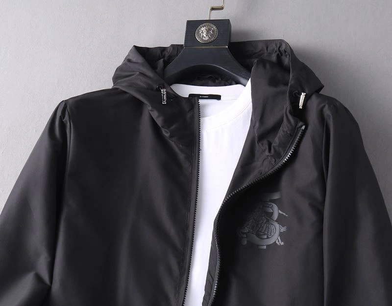Unique Burberry Outwear 102244