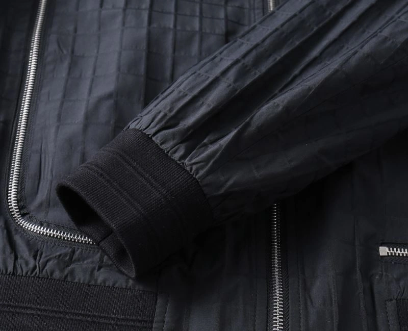 Elegant Burberry Outwear 102143