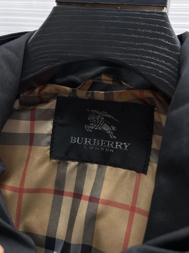 Sophisticated Burberry Outwear 102139