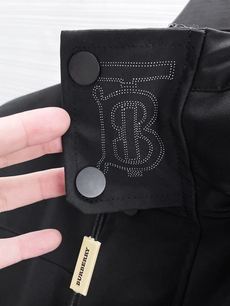 Burberry Outwear HighPerformance 102200