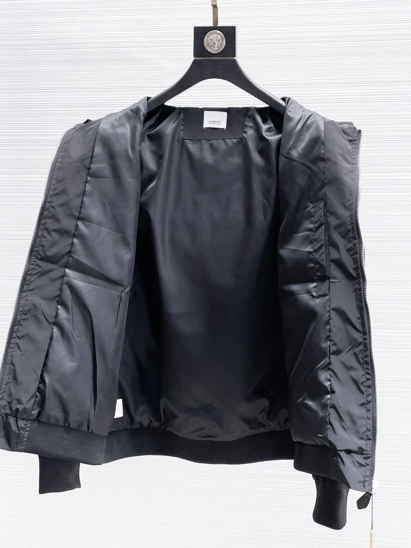 RelaxedFit Burberry Outwear 102141