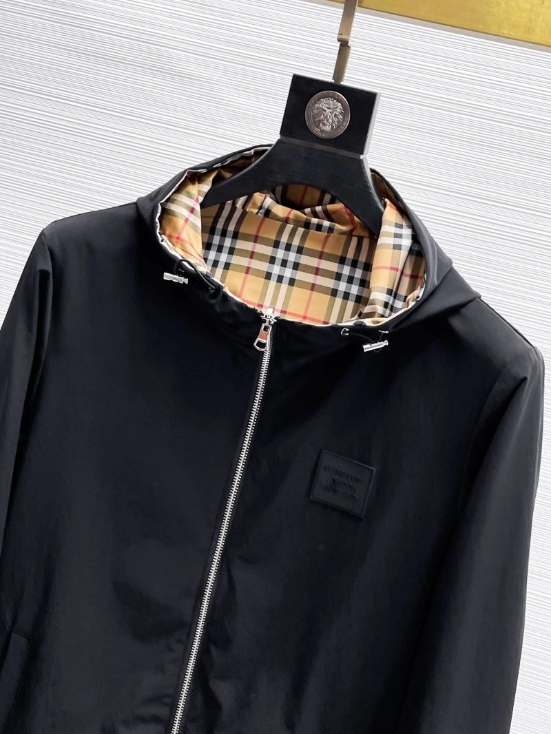 Fashionable Burberry Outwear 102136