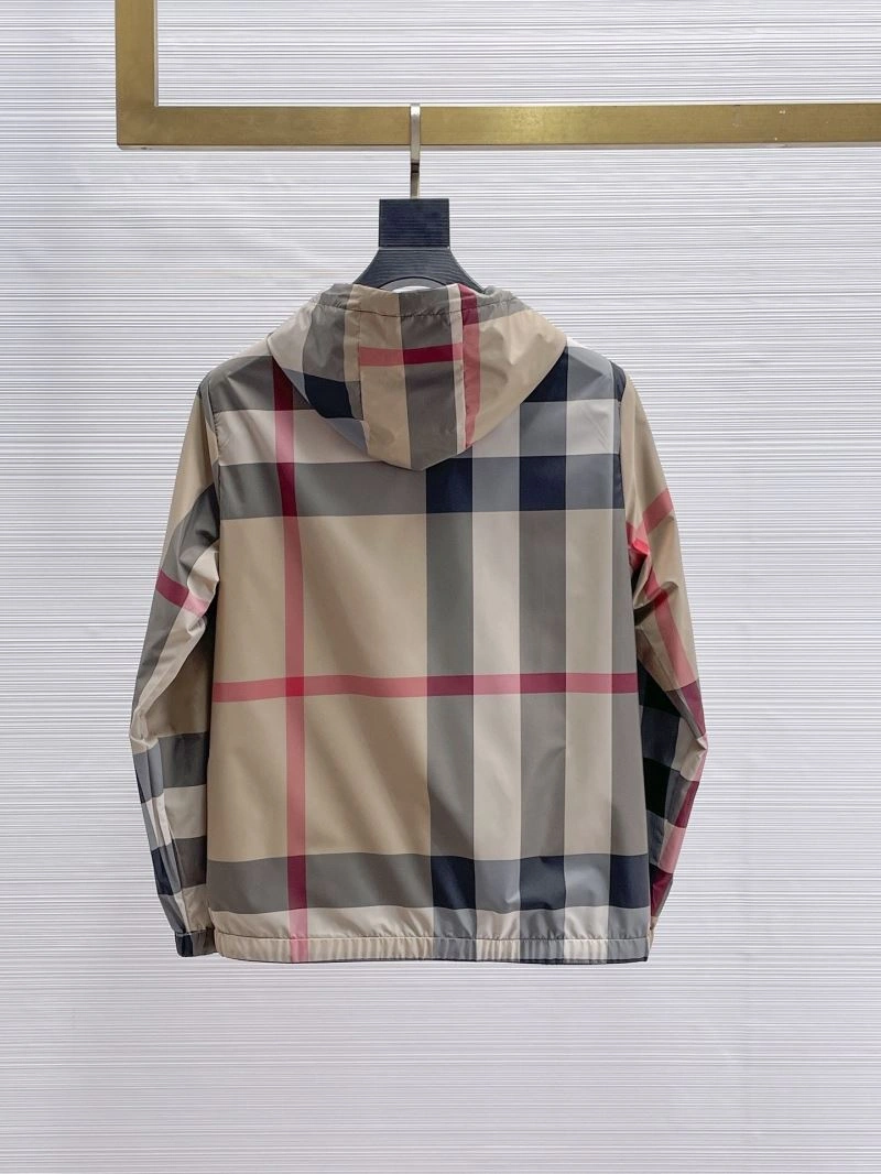 Burberry Outwear WellDesigned 102135