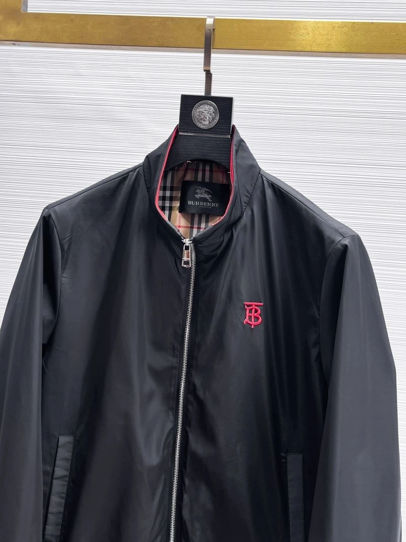 Burberry Outwear Versatile 102134