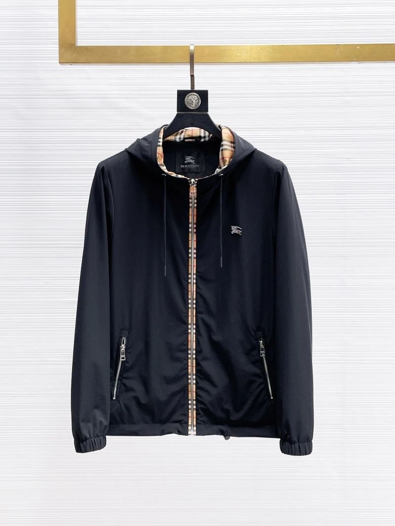 Burberry Outwear GoAnywhere 102133