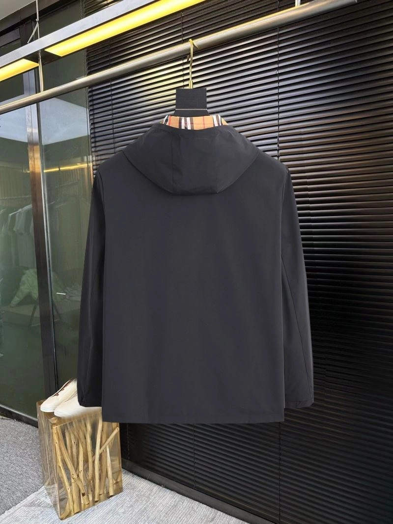 TimelessDesign Burberry Outwear 102124