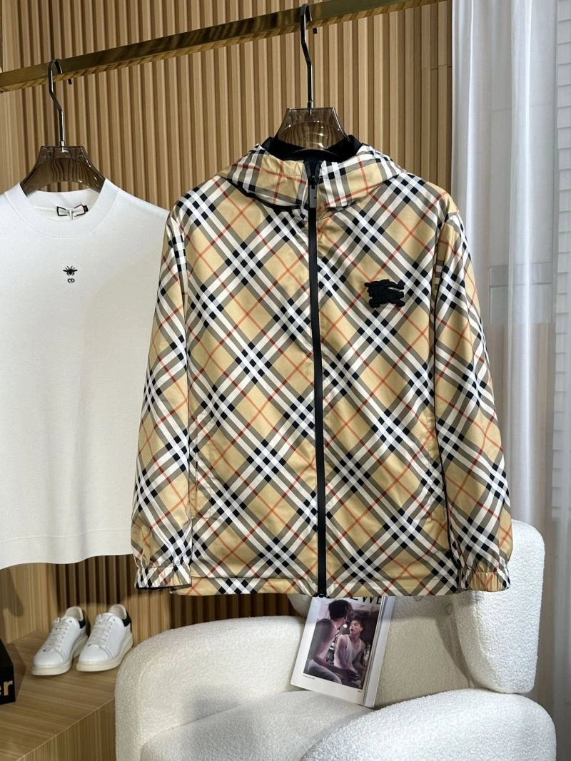 Youthful Burberry Outwear 102129
