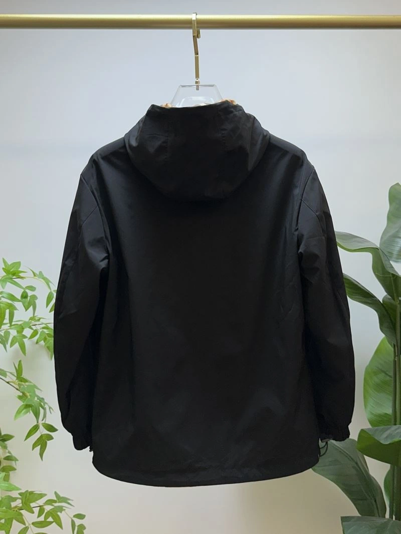OnTrend Burberry Outwear 102131