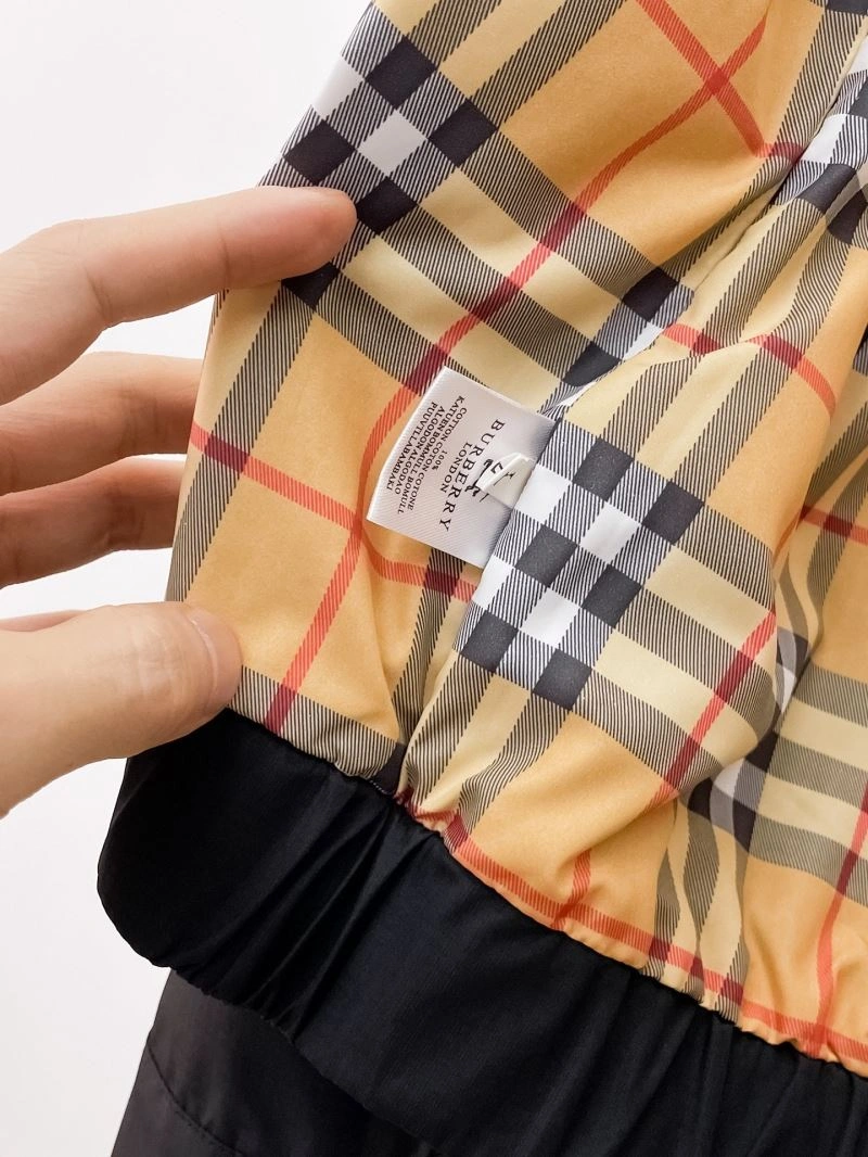 Burberry Outwear SportInspired 102128