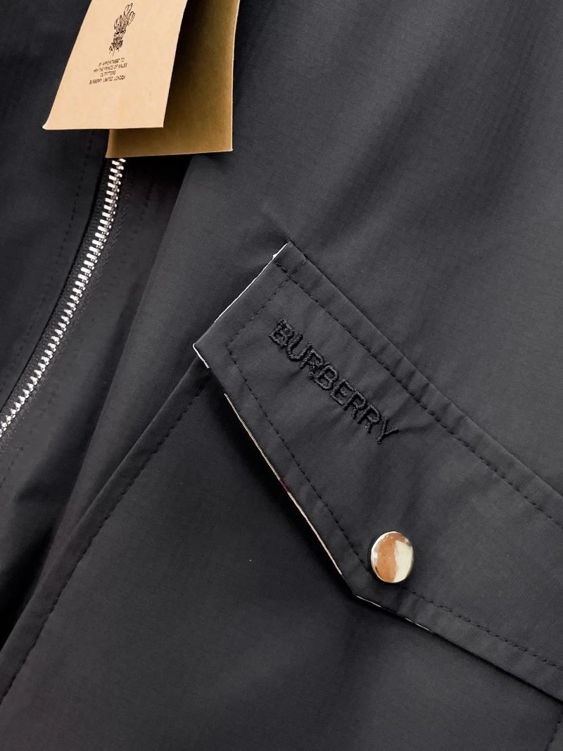 Burberry Outwear SportInspired 102128