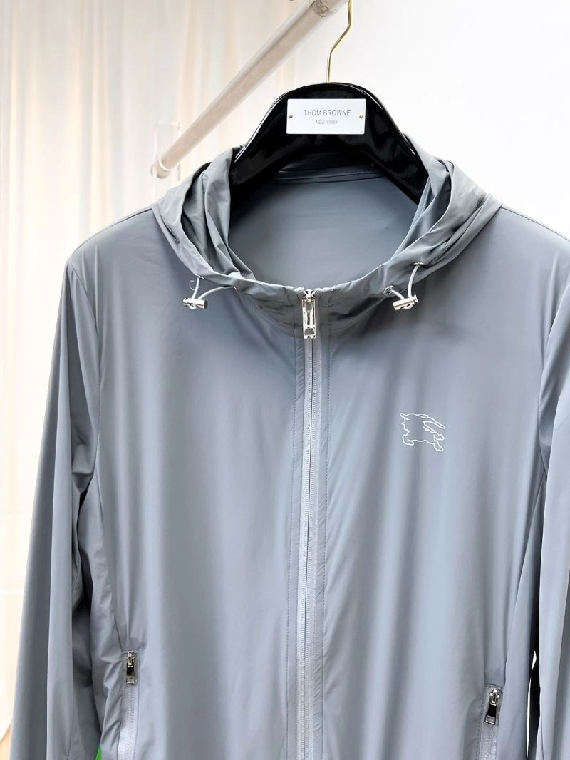 HighQuality Burberry Outwear 102126