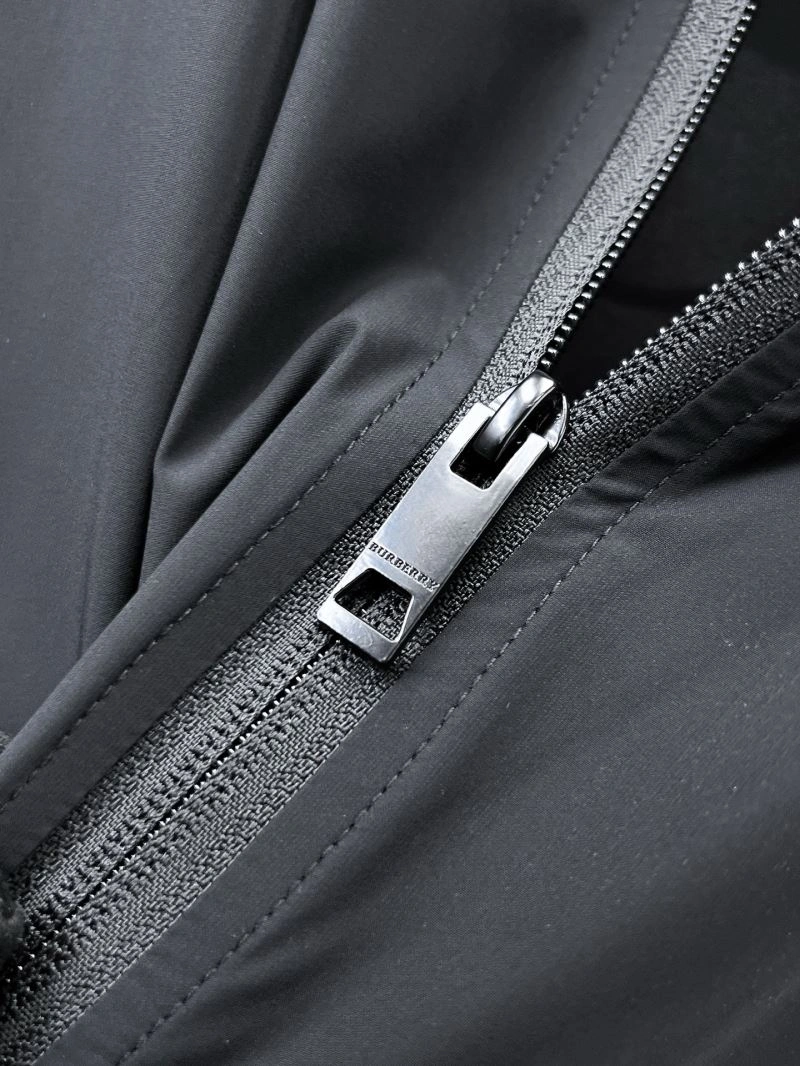 Burberry Outwear Fashionable 102123