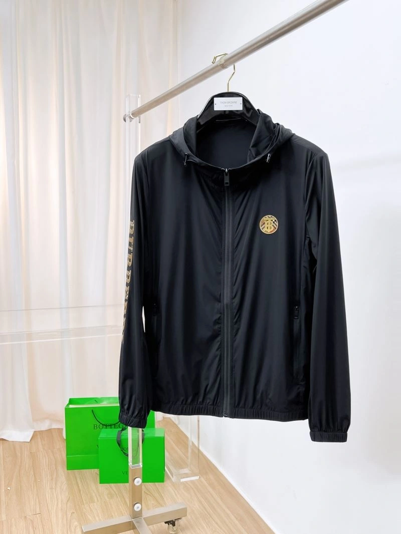 Burberry Outwear Practical 102177