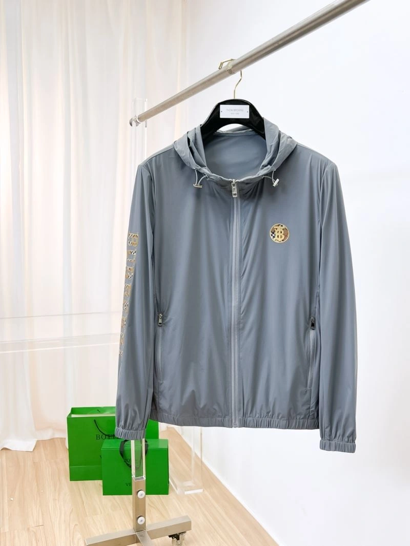 Burberry Outwear Neat 102146